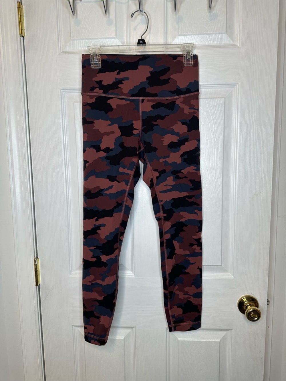 Lululemon Wunder Under High-Rise Tight Red Camo - Size 8